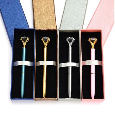 China Wedding decoration & 2020 New Year Gift Set Corporate Gift Set With Box Promotional Gold Diamond Ballpoint Pen Gift for sale