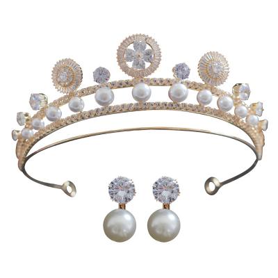 China Bridal Luxury Zircon Pearl Hair Tiara And Crown D=15.5cm Women's Headband Wedding Bridal Accessories for sale