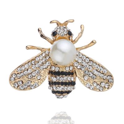 China Custom Alloy Wholesale OEM Alloy Jewelry Fashion Luxury Women Bee Brooch For Clothes Bead for sale