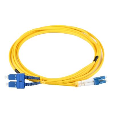 China Fiber Optical Patch Cord LC/APC to SC/APC Duplex Core Duplex Fiber G657 LSZH Jacket for sale