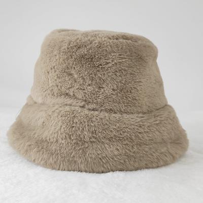 China 2021 Fashion Winter COMMON Hat Wholesale Fur Tarpaulin Warm Bucket Hats for sale