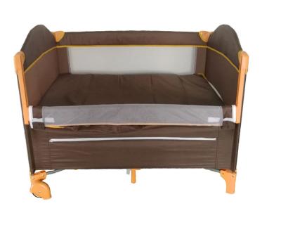 China Bedside Sleeper Baby Cribs Foldable Multifunctional Baby Crib For Infant for sale