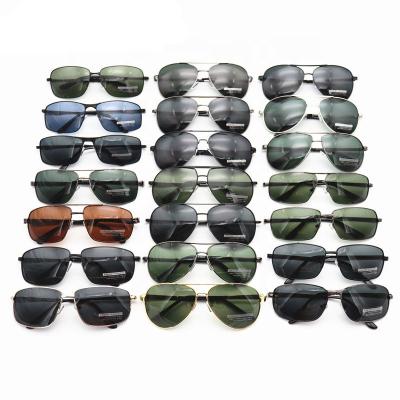 China Fashion and classic styles assorted ready made mixed metal wholesale polarized drive sunglasses stock color uv400 for sale