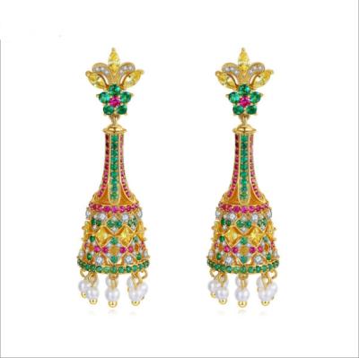 China Fashionable Gold Plated Gemstone Tassel Tassel Jhumkas Traditional Indian Temple CZ Earrings Natural Pearl Jhumkas Manufacturers for sale