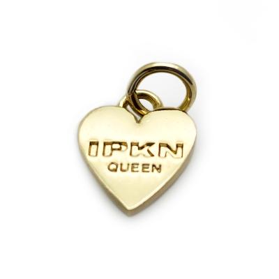 China Covered With Oil To Prevent Fade / Heart Shape Personalized Metal Smooth / Antioxidant Logo Jewelry Hang Tag for sale