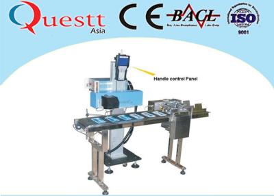 China Fliegende Faserlaser-Markierungsmaschine mit Förderband für den Kabeldruck mit Ablaufdatum der Produktionslinie zu verkaufen