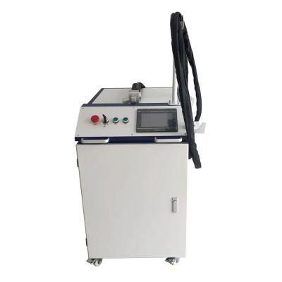 China QUESTT Continuous Laser Cleaning Machine Dual Axis Laser Gun 1500W 2000W Laser Rust Paint Removal Langdraad Te koop