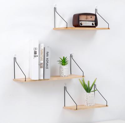 China Wall Mounted European Minimalist Style Home Bedroom Sundries Display Wooden Hanging Floating Shelves for sale