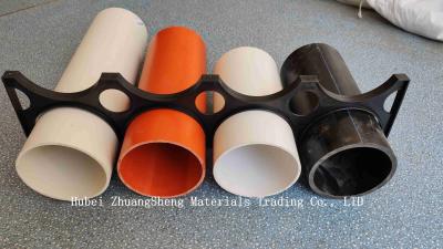 China Plastic PE Pipe Fittings Pipe Retainer Lower Pipe Holder Stacked In Multiple Layers for sale