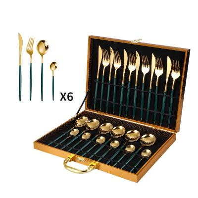 China Luxury Disposable Gold Plated Stainless Steel Flatware Set Dinnerware Set Knife and Fork Spoon Gift Gold Plated Disposable Cutlery Set for sale