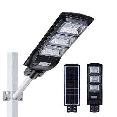 China Garden lighting ip65 outdoor waterproof smd 20w 40w 60w Aluminum all in one led solar street light en venta