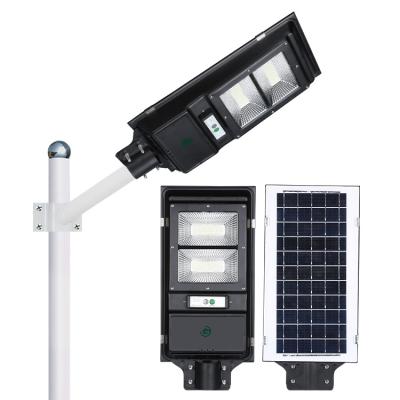 China Ip65 Outdoor lighting waterproof SMD 40w 60w all in one solar street led lamp Te koop