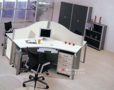 China Modern chic office furniture workstation for 3 people for sale