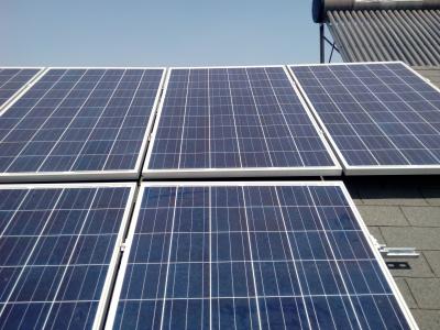 Κίνα Μόνη 2.4KW οικογένεια μικροϋπολογιστών στάσεων στο ηλιακό ηλεκτρικό σύστημα πλέγματος με την επιτροπή PV προς πώληση