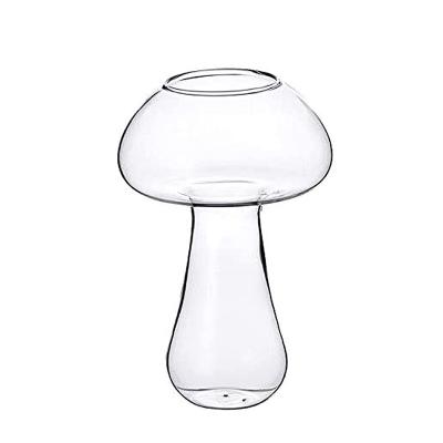 China Cocktail Glass Cup Mushroom Shaped Glass Mushroom Cocktail Glass Cup 250ml Creative Wine Glass For Party Novelty Drinking For KTV Bar Club for sale