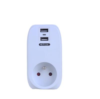 Chine Pièces de rechange électriques KP-2USB-01-F de prise de prise à C.A. d'UE avec le chargeur de 2.1A USB à vendre