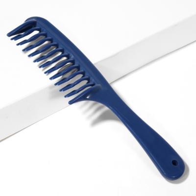 China Salon Hairdressing for Salon Large Double Row Tooth Heat Resistant Portable Plastic Comb for sale