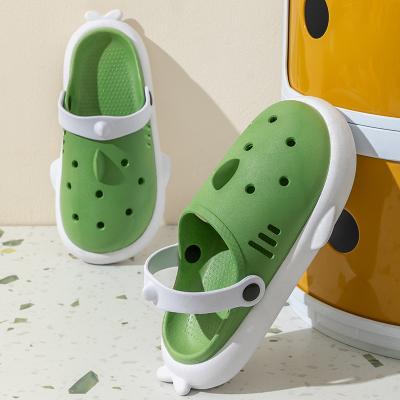 China Half bottom toe thick cute net red non-slip female cartoon lightweight female net non-slip shoes hole sandals parent-child summer wear for sale