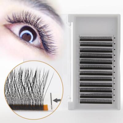 China 2022 hotsale new arrival lightweight clover eyelash extension premade fans for sale