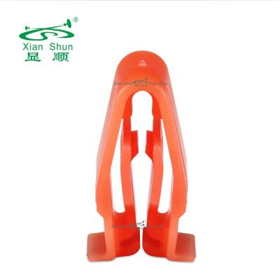 China Car Xian Dashboard Avoid Plastic Dash and Side Panel Fastener Clip for Car Dashboard Console Clip Skirt Interior U-type Exterior for sale