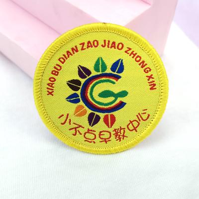 China High Quality Wholesale Fabric Production Of Unique Custom Woven Insignia Clothes Label Patches for sale