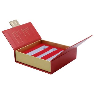 China Recycled Rigid Materials Double Flap Magnet Closure Gift Boxes With Foam Insert for sale