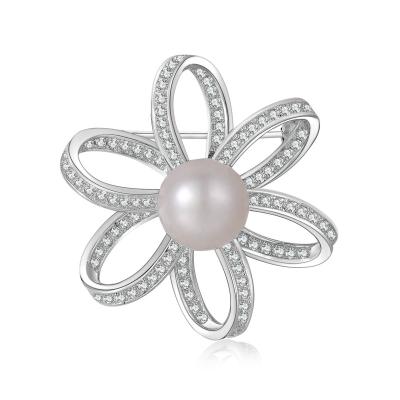 China Fashionable Women Sterling Silver Pearl Brooches Jewelry Wholesale 925 Zircon Freshwater Flower Brooch Jewelry for sale