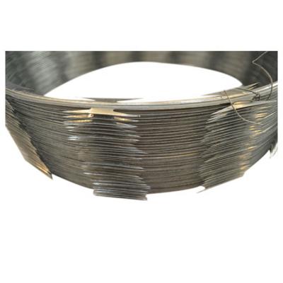 China Razor Wire 10kgs Coil Weight Alambre Anti-Terrorist Barbed Wire Protection Customizable Specifications for sale