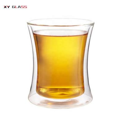 China Reusable Double Wall Classic Minimalist Transparent Color Pyrex Whiskey Glass Mug for sale