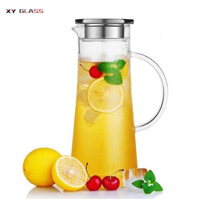 China 304 Borosilicate Strainer Classic Dishwasher Safe Clear Glass Lid Handle Jug Sustainable for sale