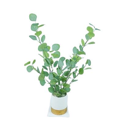 China Fast Delivery Eco-friendly Artificial Green Plant Eucalyptus Leaves Silk Silver Dollar Eucalyptus Leaves Plant Plastic Pots Wholesale for sale