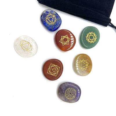 China China The 7 Chakra Semi Precious Stone Yoga Healing Stone Engraved Stone Set for sale