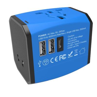 China Universal PC+ABS Plug Conversion Socket With Plug And 3USB Multinational Converter Socket for sale