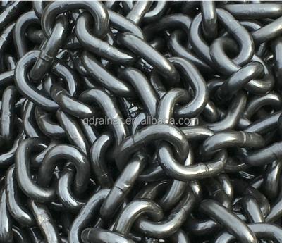 China Load lifting gradeU3 CM690 anchor stud link chain black painted studless link chain for sale