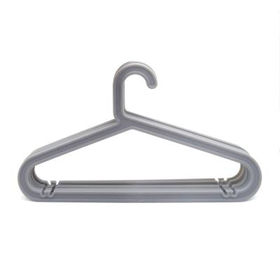 China Multi-Function Custom Made Crochet Kids Clothes Hanger Baby Cloth Hanger Plastic Hangers Holders for sale