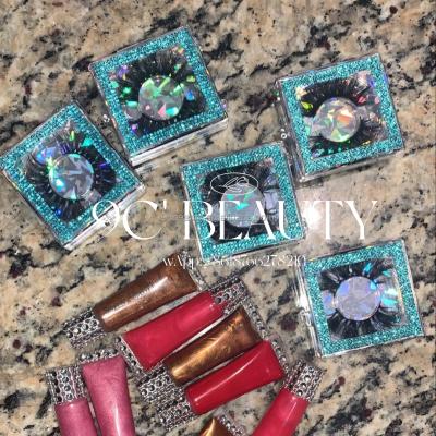 China 25-30 Styles Bling Square Cases 1000+ Times Wholesale 18mm And 25mm Mink Lashes With Diamond Red Black Pink Boxes for sale