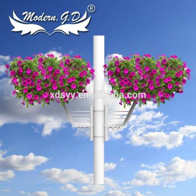 China Garden Planters and Pots Cheap Durable Balcony and Garden Flower Planter Pot Colorful Plastic Round Hanging Shape Modern for sale