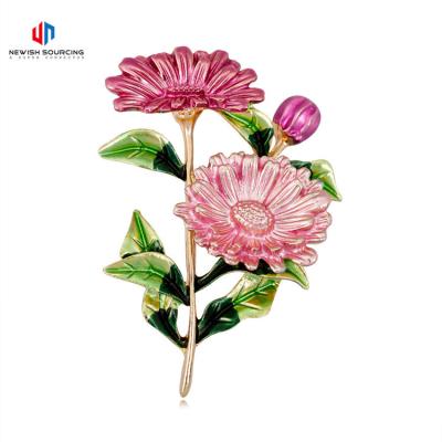 China Fashion Trendy Korean Custom Temperament Jewelry Daisy Brooch High-end Small Lady Flower Brooch for sale