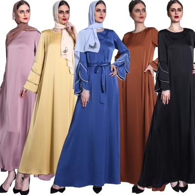 China Muslim high-end large matte fabric long pearl fashion Three-layer design skirt a-line long-sleeved bright fishtail dress new for sale