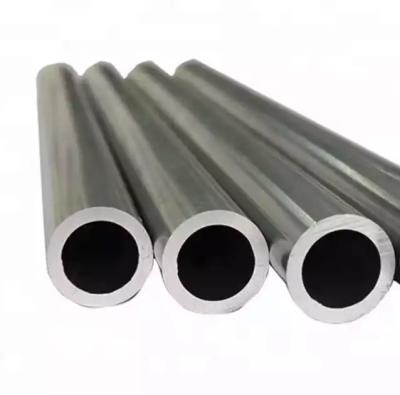 Chine Le tube en aluminium anodisé lumineux du tuyau 6063 a expulsé les profils en aluminium pour des tubes de cylindres à vendre