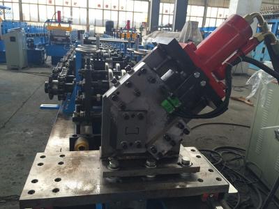 Chine Petit pain à grande vitesse de la Manche réglable de C formant la machine avec l'épaisseur hydraulique de Decoiler 2.0mm à vendre