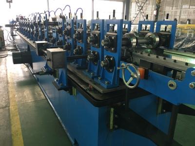 China Gegalvaniseerd staal Zonnebroodje die Aangepaste Machine 415V 50HZ 3P vormen Te koop