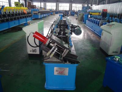 Chine Phase galvanisée de la machine 380V 50Hz 3 de Froming de petit pain de plafond à vendre