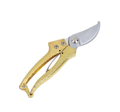 China New Prunning Style Garden Tools Gold Nimitation Plating Pruning Scissors XS-8819 for sale