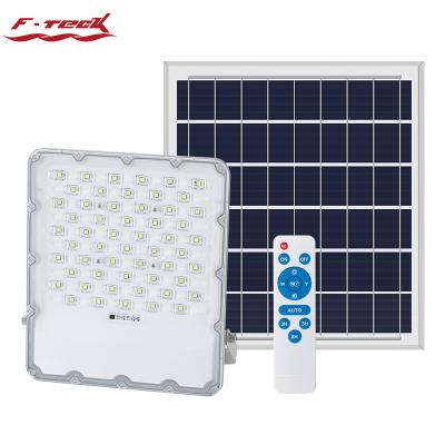 China High Lumen Garden Die Casting Aluminum Outdoor Lighting Waterproof Smd Ip65 50W Solar Led Flood Light for sale