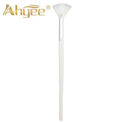 China High Quality Ahyee Fan Brush 1 PCS Top Fan Mask Brush Wood Handle Make Up Brush For Women Face Brush Professional for sale