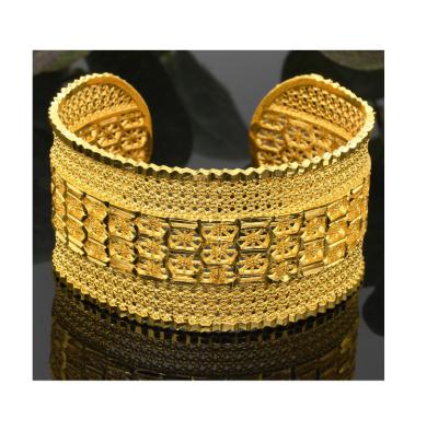 China Dubai Jewelry Gift Romantic Gold Color Bangle Bracelet For Girls Women Charm Bracelet Bangles Flower Jewelry Kid Christmas Gifts for sale