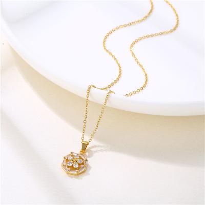 China Chain Jewelry 5 Crystal Heart Flower Necklace Gold FASHIONABLE Uncommon Pendant Necklace Stainless Steel Gifts Chain Set for sale