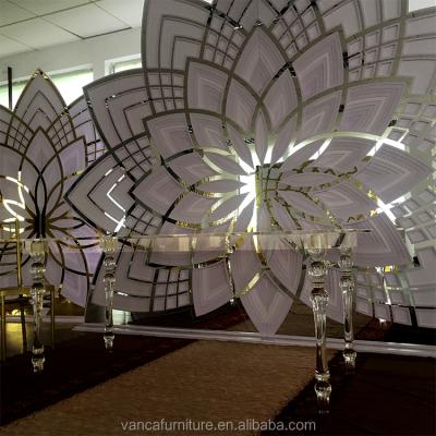 China Wedding table for sale luxury style square shaped led light acrylic clear wedding table for sale for sale