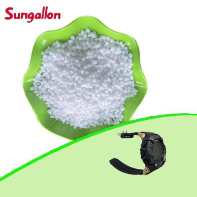 China Volledig recyclebaar TPE Plastic Material Granules Form Aanpasbare kleur Zachte TPE Te koop